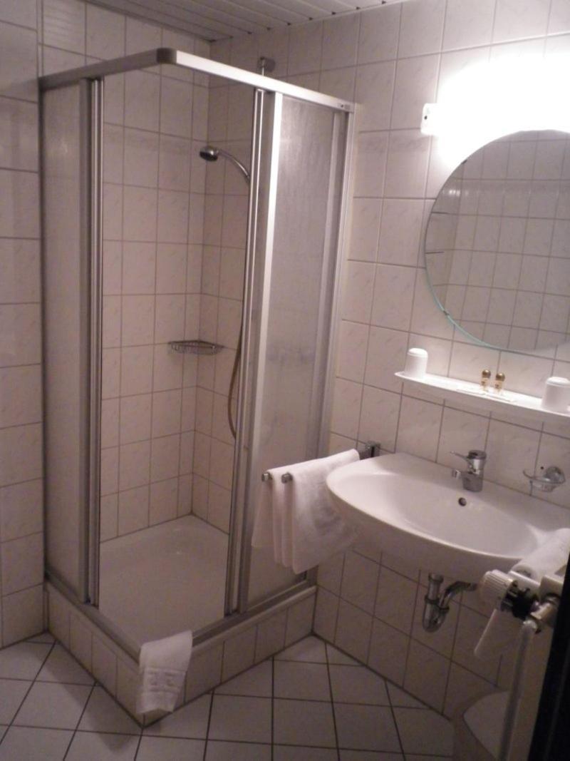 Stadthotel Ольденбург Экстерьер фото